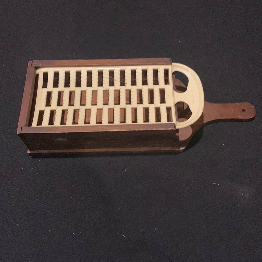 Vintage Cheese Grater Wooden W/Plastic Grater